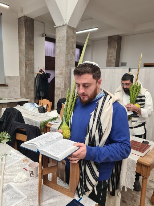 Shabbat Meals - 13.10.2025